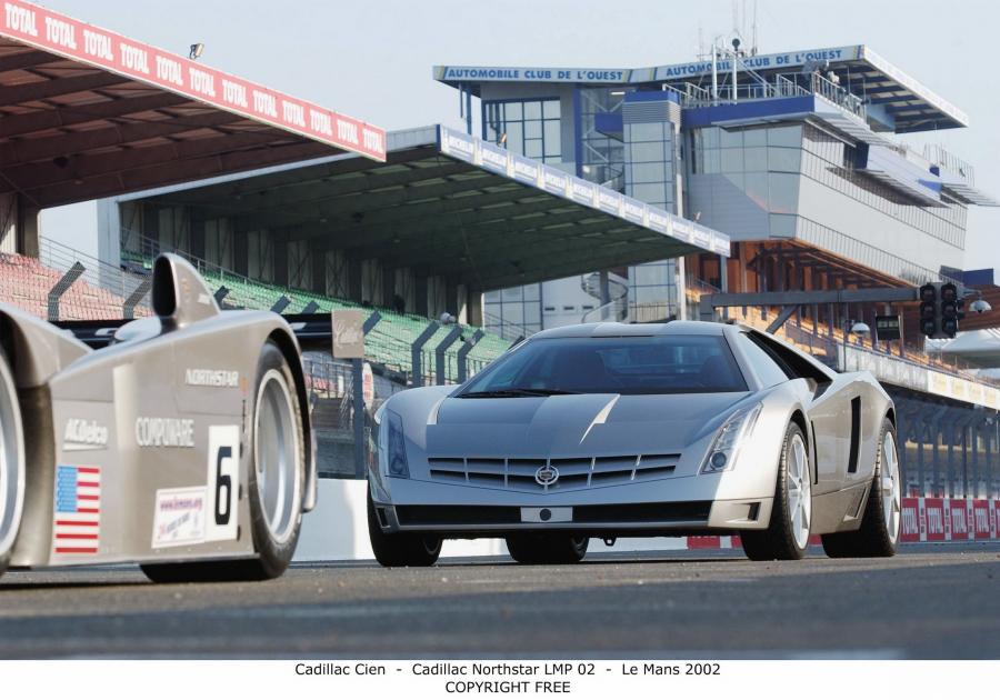  Cadillac Cien Concept 2002 года  (фото 49 из 50)